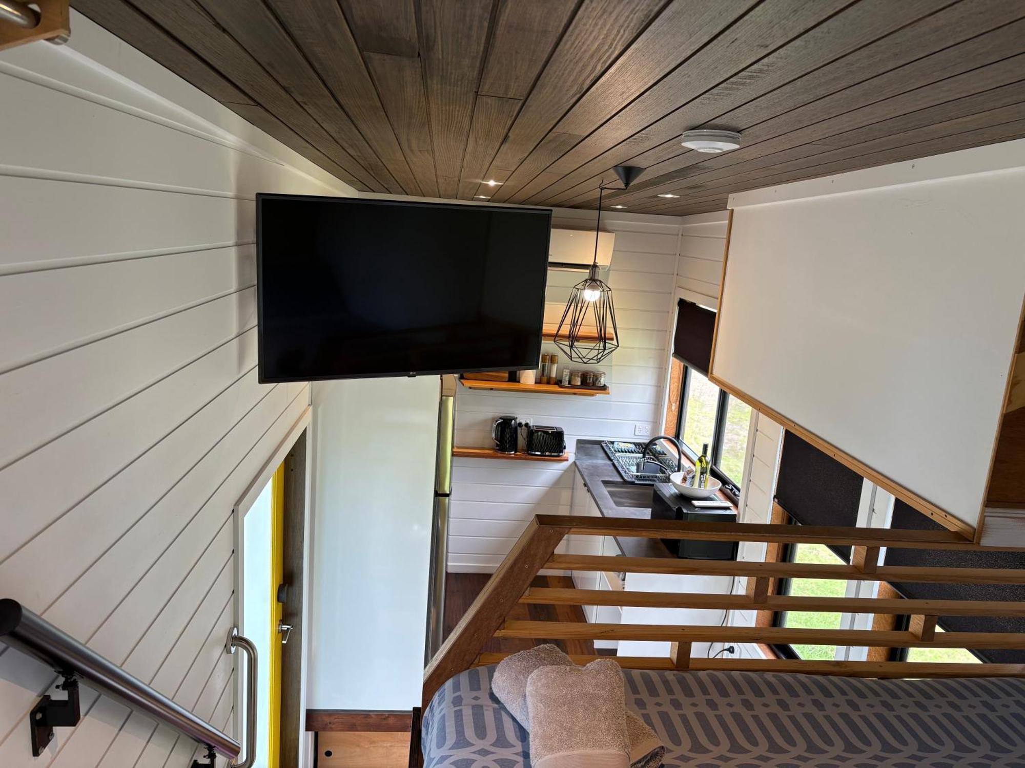 Ocean Breeze Tiny House - Ocean And Lake View 말라쿠타 외부 사진